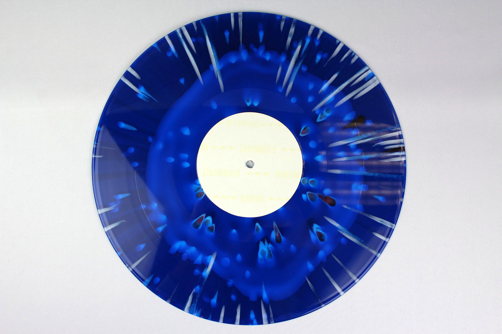 blue with Splatter white / coloured circle: 70% white + 30% clear with Splatter red opaque