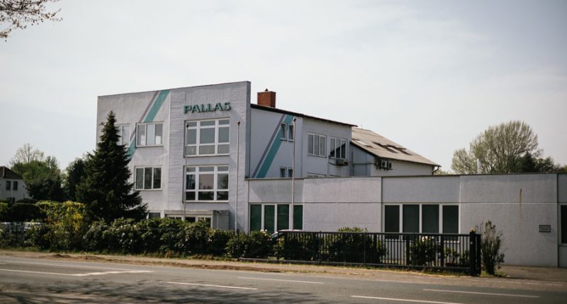 h-Pallas-Gebäude-alt